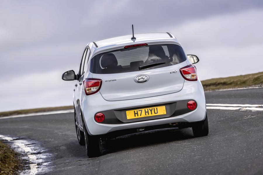  Hyundai i10 Play 2019 года  (UK) (фото 5 из 42)